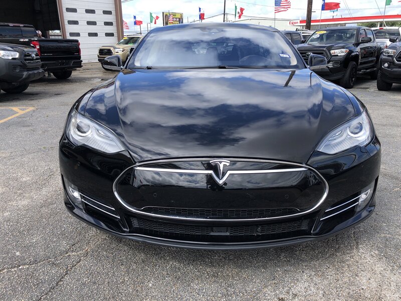 tesla model s 2015 5YJSA1S23FF100355 image tesla model s 2015 5YJSA1S23FF100355 image